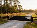 Farm Driveway Gate: A Guide to Planning & Automation